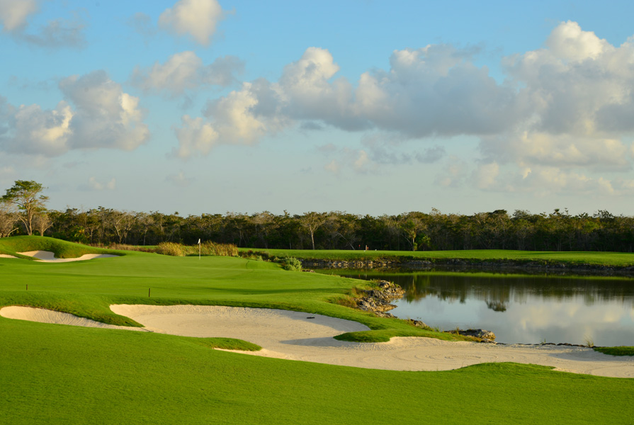 el-tinto-golf-course-cancun-3